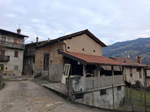 Rustico in vendita a Comunità Montana della Valle Brembana, San Giovanni Bianco