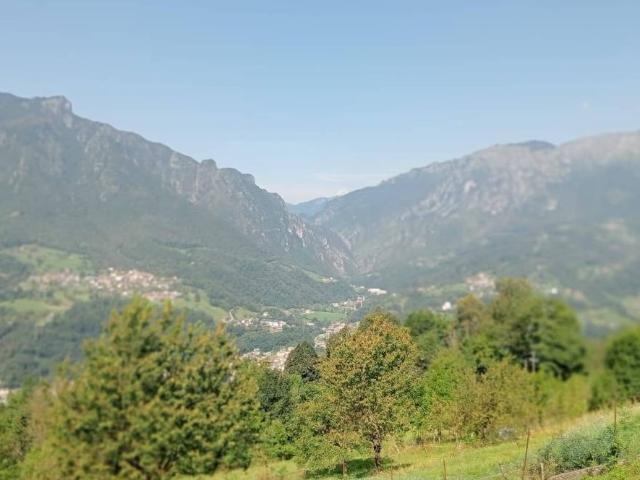 Rustico in vendita a Comunità Montana della Valle Brembana, San Giovanni Bianco
