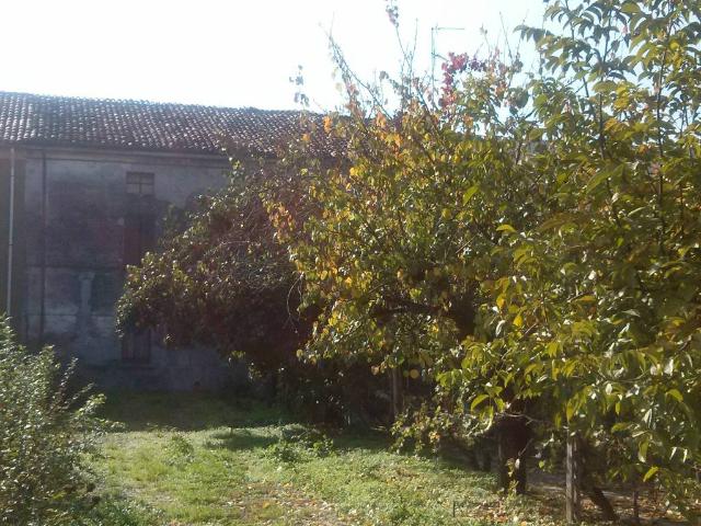 Rustico in vendita a San Giovanni In Croce, Lombardia