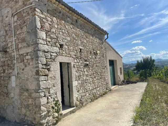 Rustico in vendita a San Giovanni In Galdo, Molise