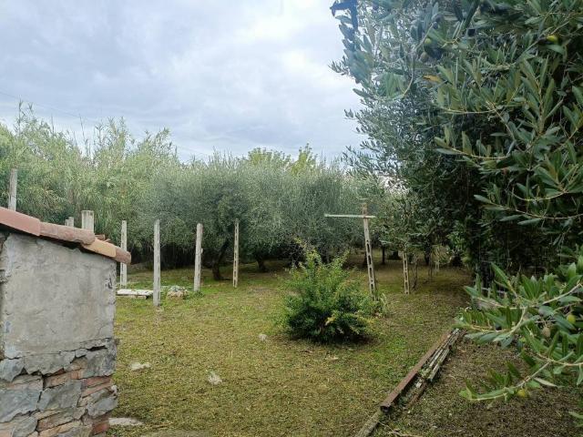 Rustico in vendita a San Giovanni In Marignano, Reggio Emilia