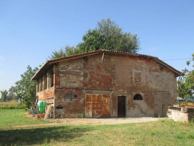 Rustico in vendita a Unione Terre d'Acqua, San Giovanni In Persiceto
