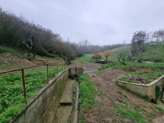 Rustico in vendita a Vetrivecchi, San Giovanni Valdarno