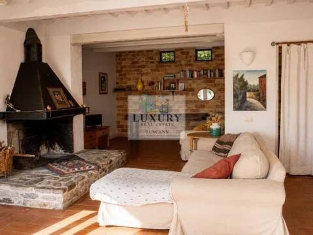 Rustico in vendita a Gello, San Giuliano Terme