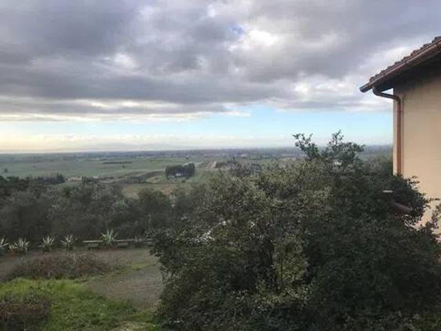 Rustico in vendita a San Giuliano Terme, Toscana