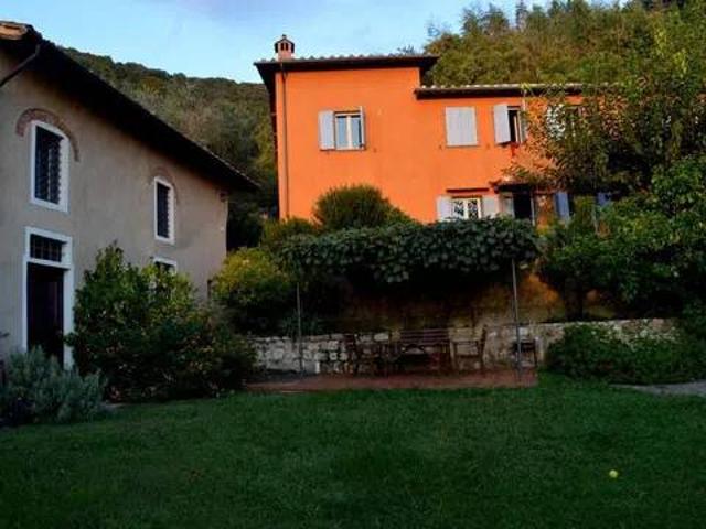 Rustico in vendita a Gello, San Giuliano Terme