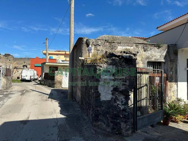 Rustico in vendita a San Giuseppe Vesuviano, Campania