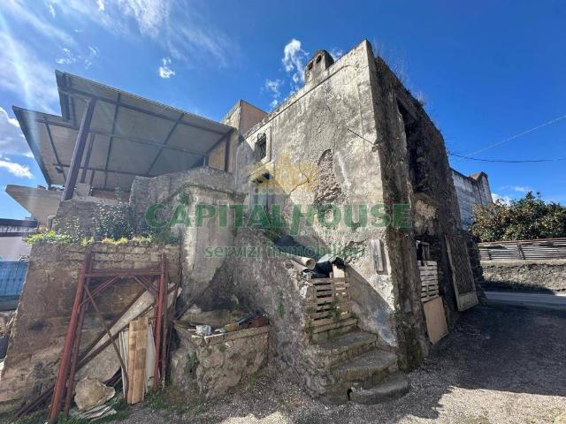 Rustico in vendita a San Giuseppe Vesuviano, Campania
