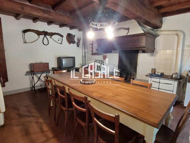 Rustico in vendita a Unione di Comuni Valdarno e Valdisieve, San Godenzo