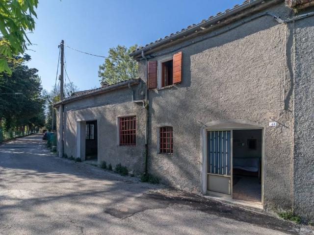 Rustico in vendita a Unione di comuni Valmarecchia, San Leo
