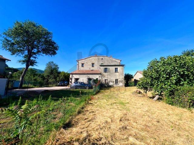 Rustico in vendita a Unione di comuni Valmarecchia, San Leo
