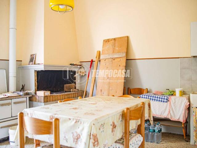 Rustico in vendita a Unione di comuni Valmarecchia, San Leo