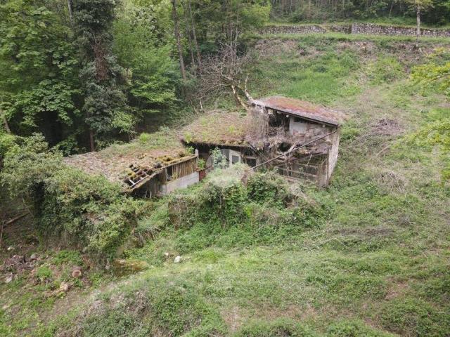 Rustico in vendita a San Lorenzo Dorsino