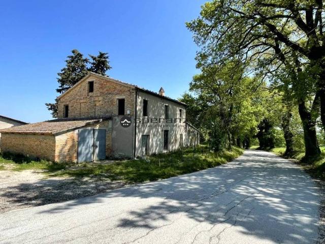 Rustico in vendita a Marche, Pesaro E Urbino