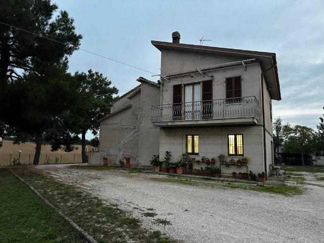 Rustico in vendita a Marche, Ancona