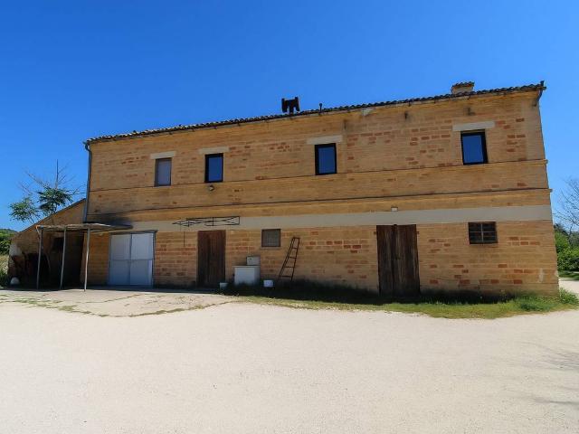 Rustico in vendita a Marche, Ancona