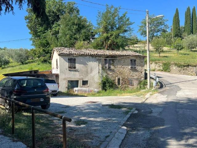 Rustico in vendita a Il Molino, Faetano