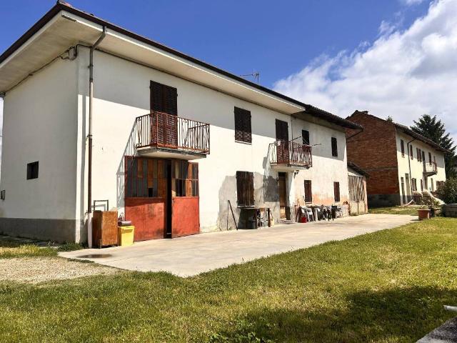 Rustico in vendita a Piemonte, Asti