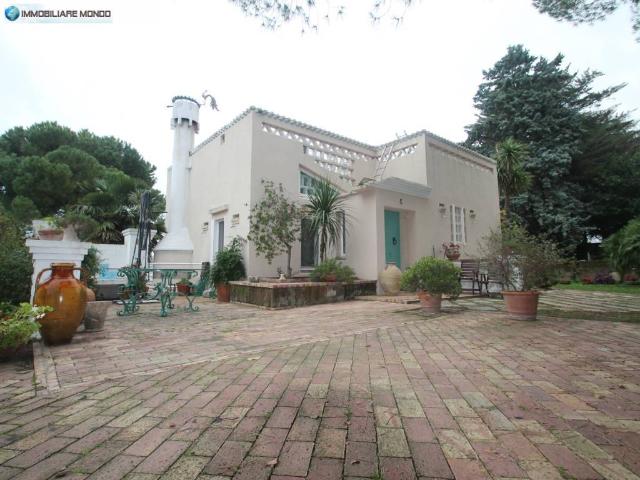 Rustico in vendita a San Martino In Pensilis, Molise