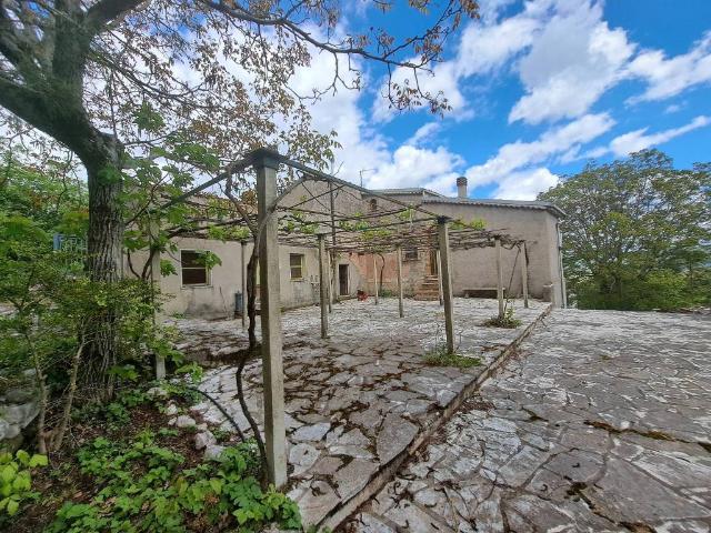 Rustico in vendita a San Massimo, Molise