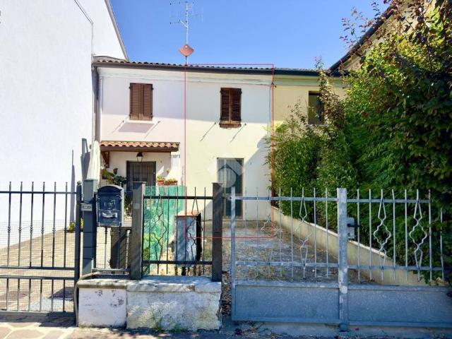 Rustico in vendita a San Mauro Pascoli, Reggio Emilia