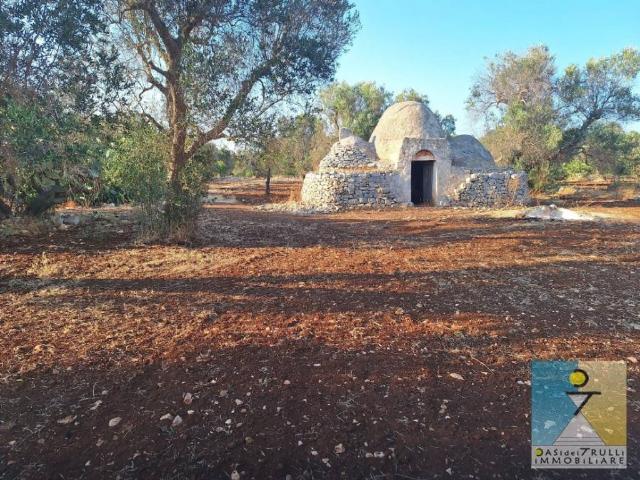 Rustico in vendita a San Michele Salentino, Brindisi