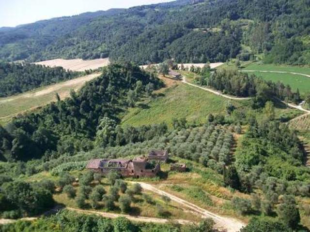 Rustico in vendita a La Scala, San Miniato