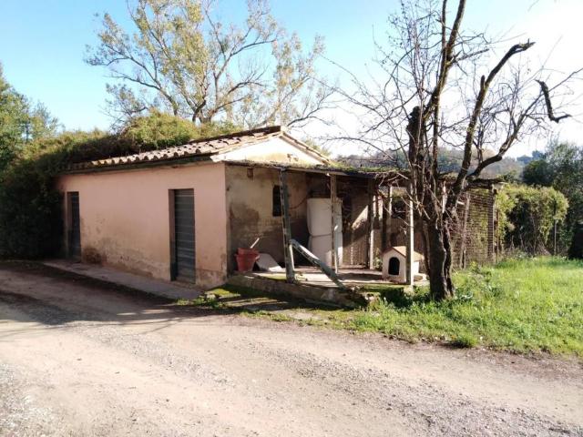 Rustico in vendita a La Scala, San Miniato