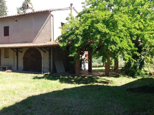 Rustico in vendita a San Miniato, Toscana