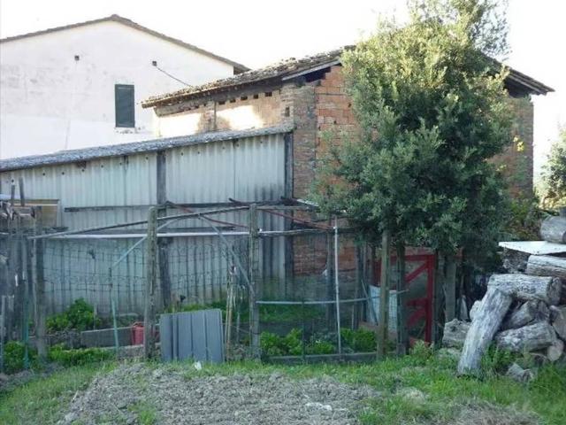 Rustico in vendita a San Miniato, Toscana