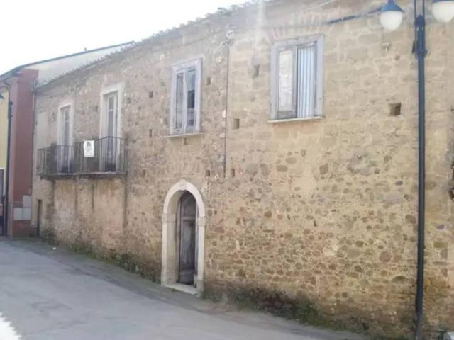 Rustico in vendita a San Nicola Manfredi, Campania