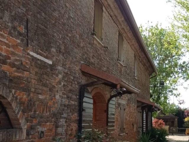 Rustico in vendita a San Pietro Di Morubio, Veneto