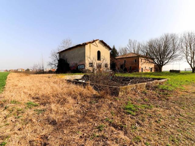 Rustico in vendita a Unione Reno Galliera, San Pietro In Casale