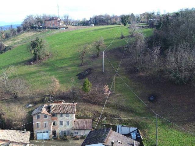 Rustico in vendita a Val d’Enza, Re