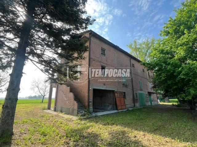 Rustico in vendita a Unione Comuni Modenesi Area Nord, San Prospero