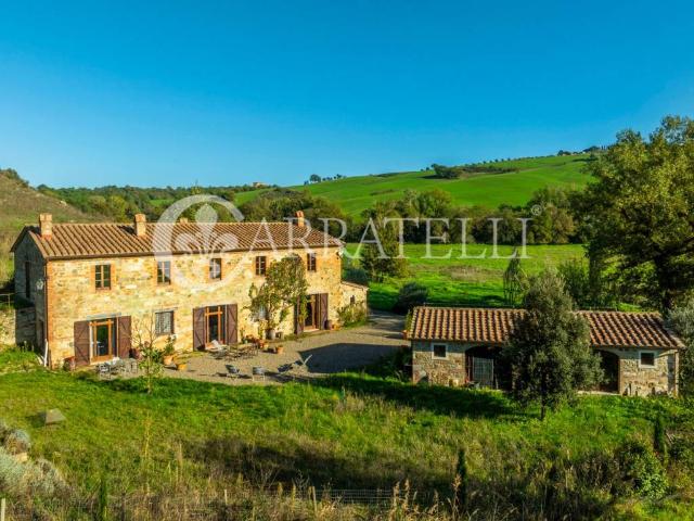 Rustico in vendita a San Quirico D'orcia, Toscana