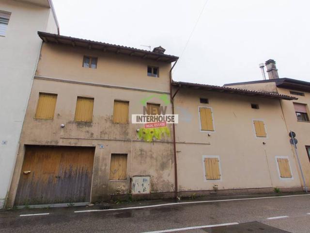 Rustico in vendita a San Quirino, Friuli-Venezia Giulia