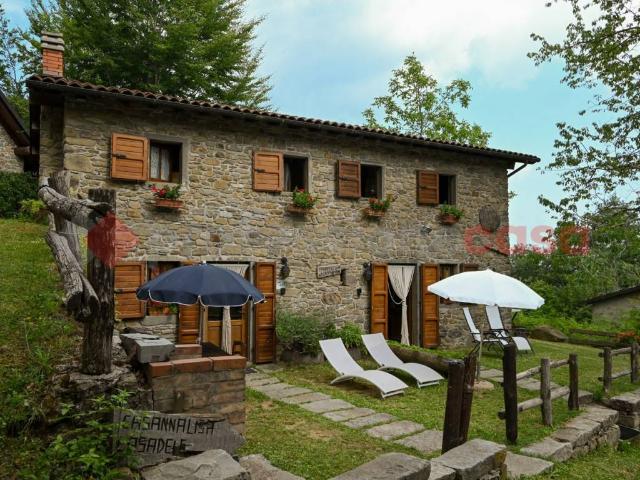 Rustico in vendita a San Romano in Garfagnana, Lucca