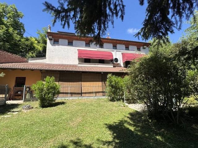 Rustico in vendita a Piemonte, Alessandria