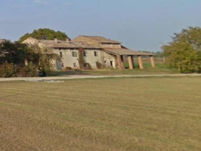 Rustico in vendita a San Secondo Parmense, Reggio Emilia