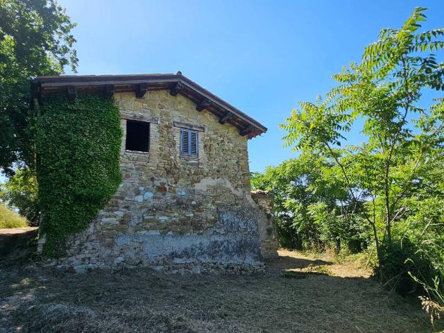 Rustico in vendita a Marche, Macerata