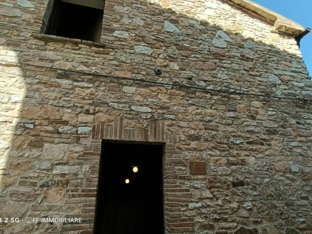 Rustico in vendita a Marche, Macerata