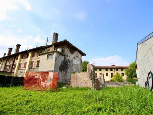 Rustico in vendita a Prodolone, San Vito Al Tagliamento