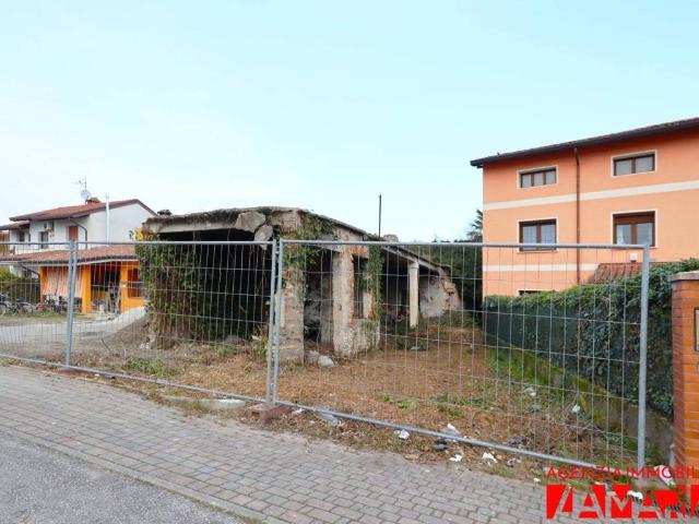 Rustico in vendita a Borgo Taliano, San Vito Al Tagliamento