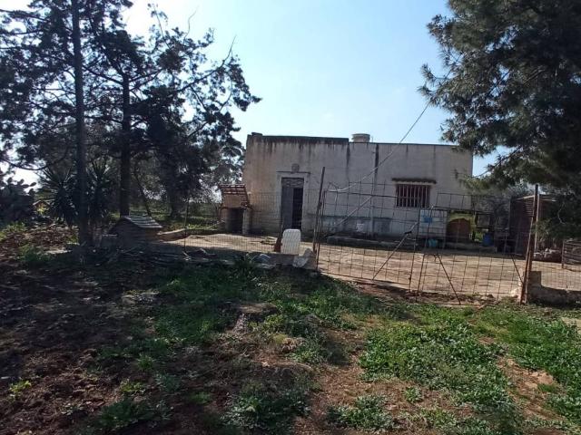 Rustico in vendita a Pizzofalcone, Puglia