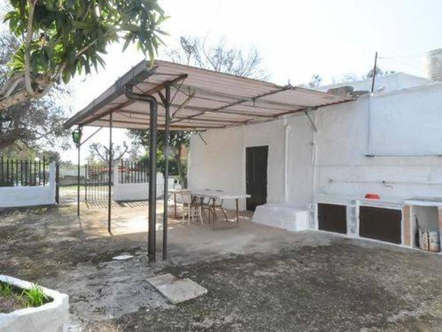 Rustico in vendita a Rione Giovanni XXIII, San Vito dei Normanni