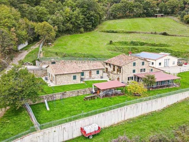 Rustico in vendita a La Montagna, Sansepolcro