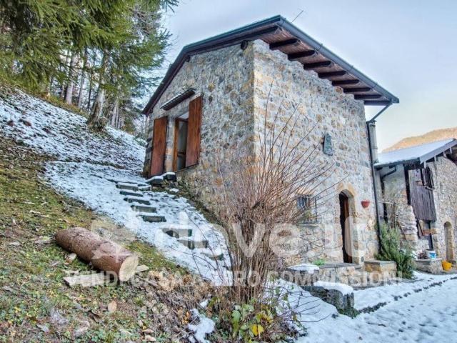 Rustico in vendita a Comunità Montana della Valle Brembana, Santa Brigida