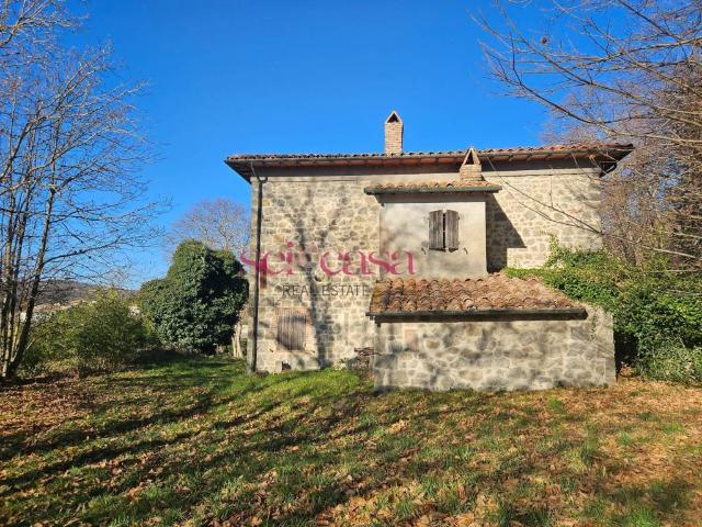 Rustico in vendita a Unione dei Comuni Montani Amiata Grossetana, Santa Fiora