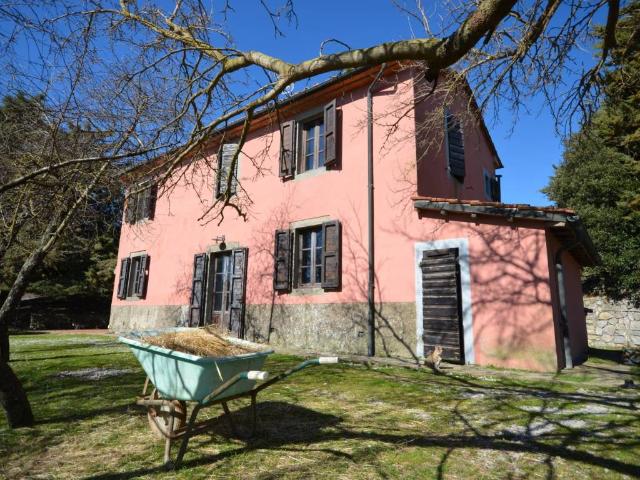 Rustico in vendita a Unione dei Comuni Montani Amiata Grossetana, Santa Fiora